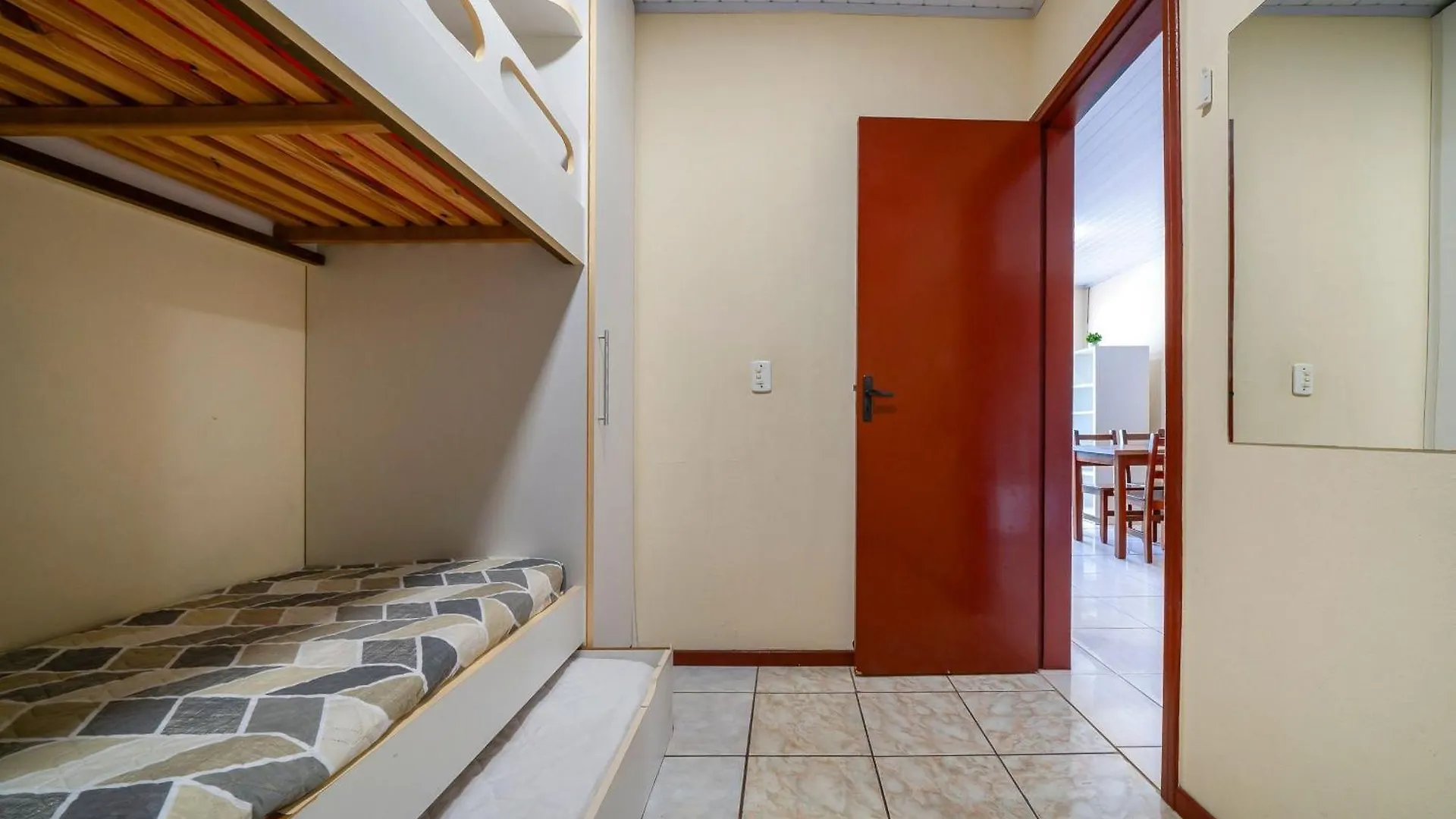 #14-T - Hospedagem Em Canto Grande, Bombinhas Holiday home