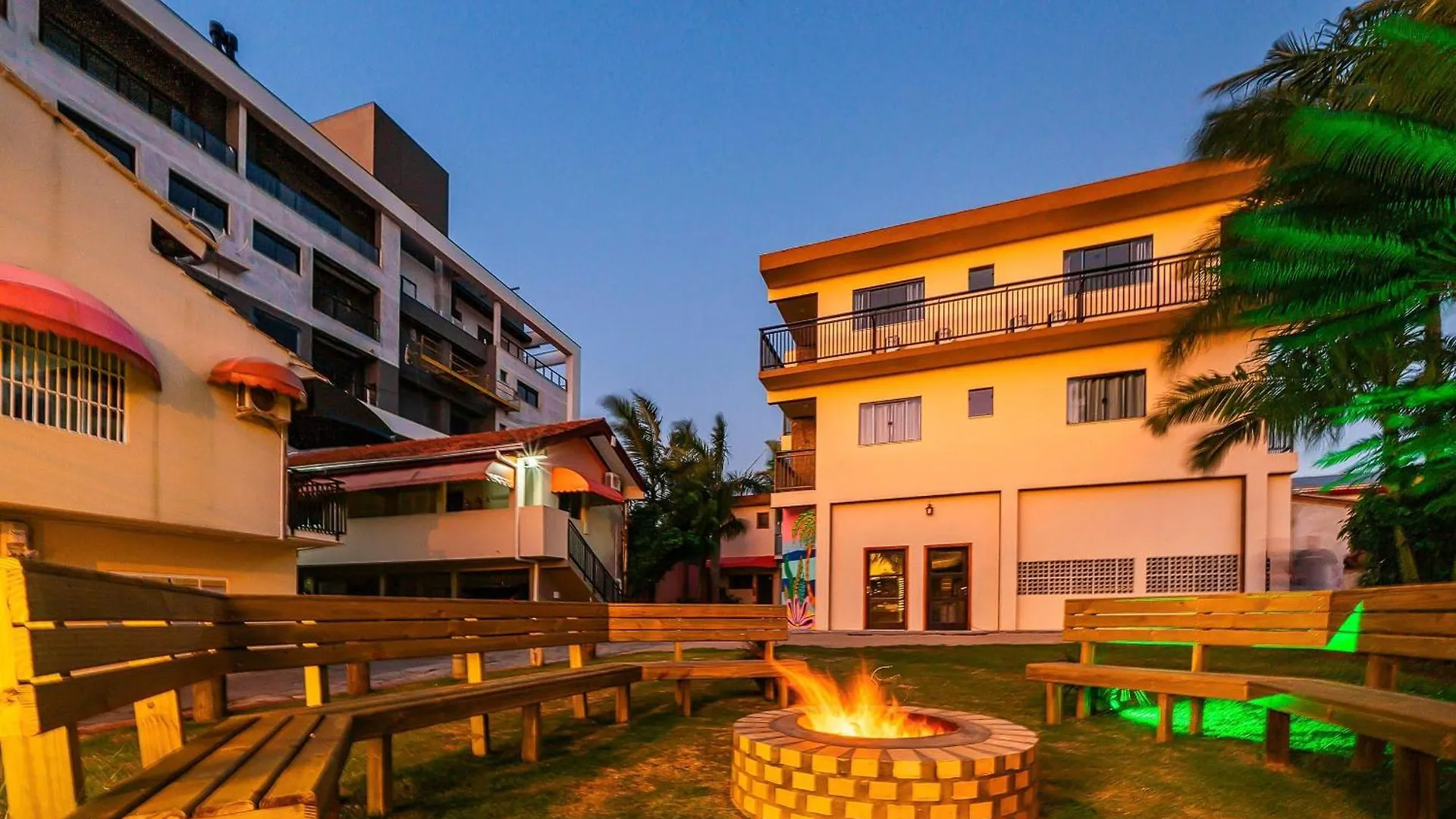 #14-T - Hospedagem Em Canto Grande, Bombinhas Holiday home